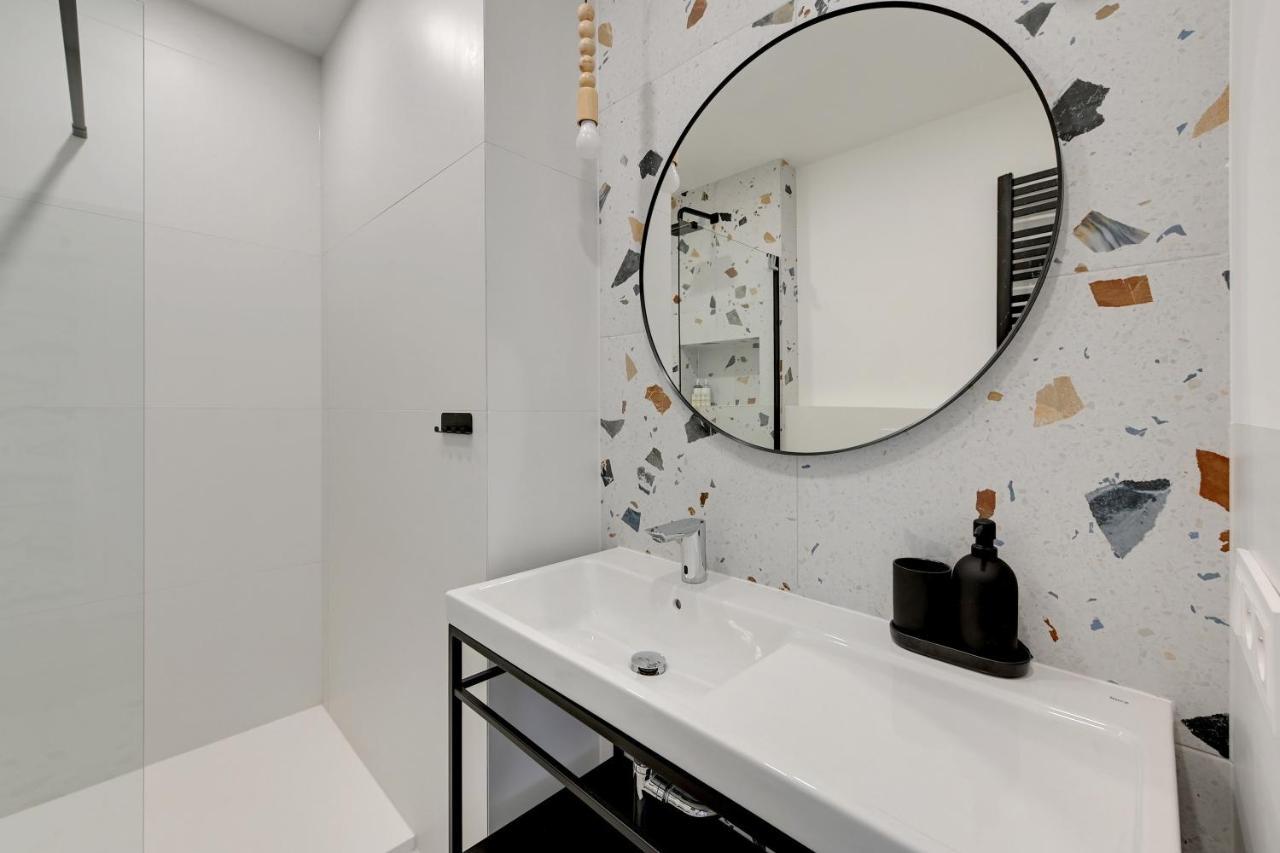 Szafarnia Marina, City Center & Free Parking By Downtown Apartments Гданьск Экстерьер фото